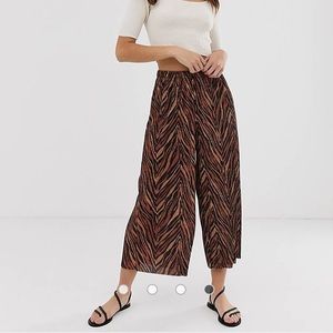 ASOS DESIGN plisse culotte in dark zebra tiger print Accordion Pant